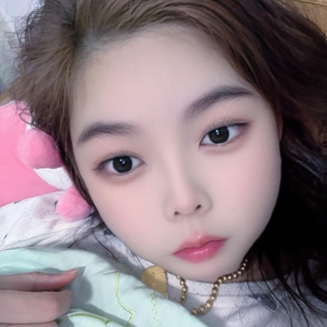 ღ᭄别碰💔我心💔꧔ꦿ᭄  ໑ຼₒ₂4