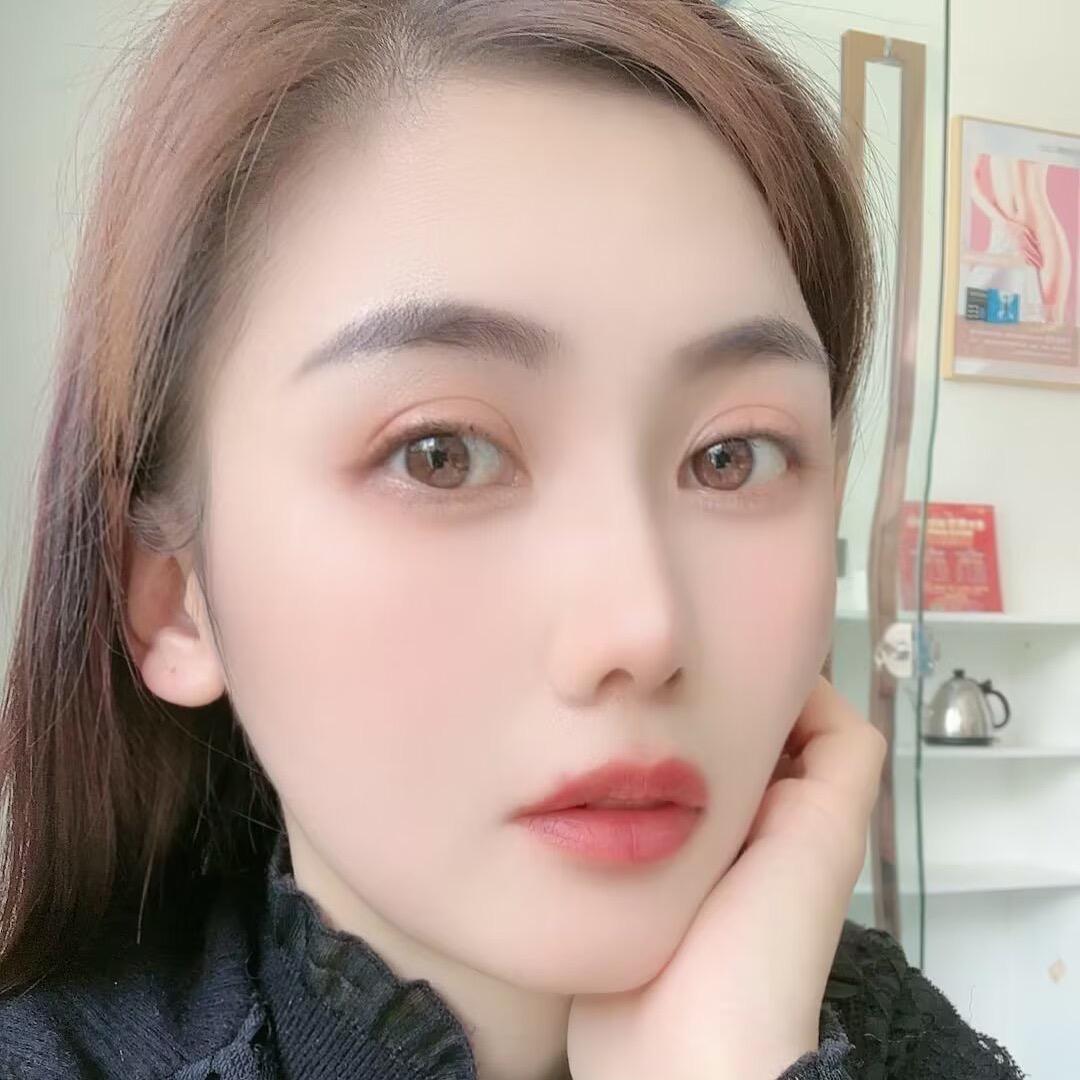 曼妮拒绝连赞