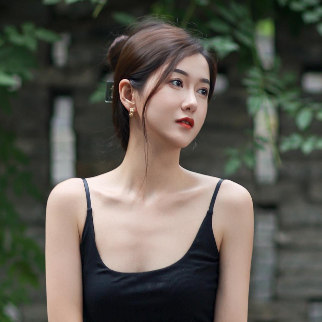 主持人吴凌熙@抖音