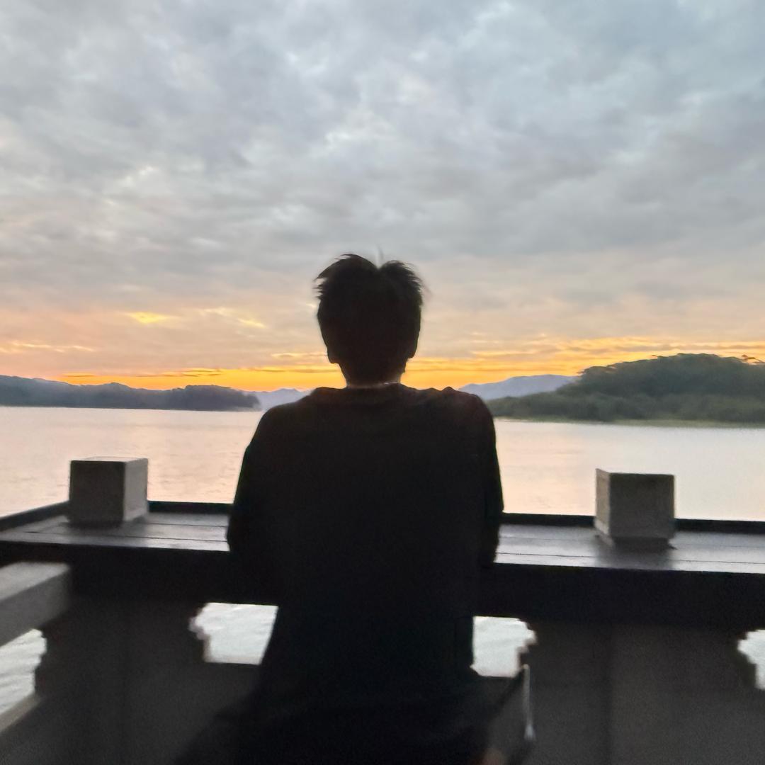 Lz去见一面吧𝒚  💞