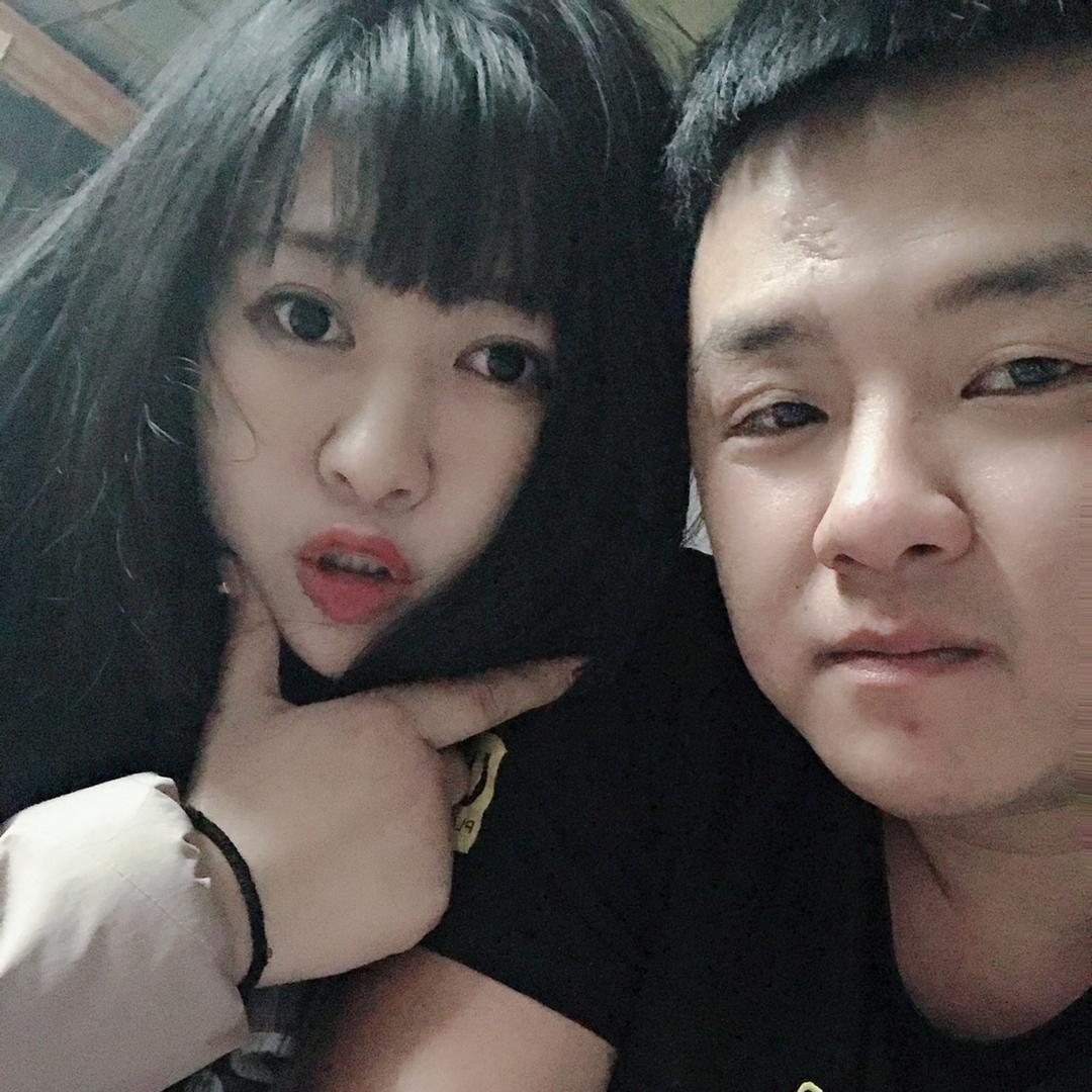 卖男孩的小轮胎