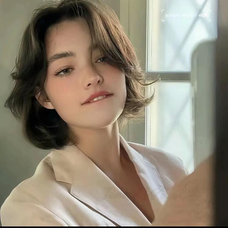 小洁玩游戏