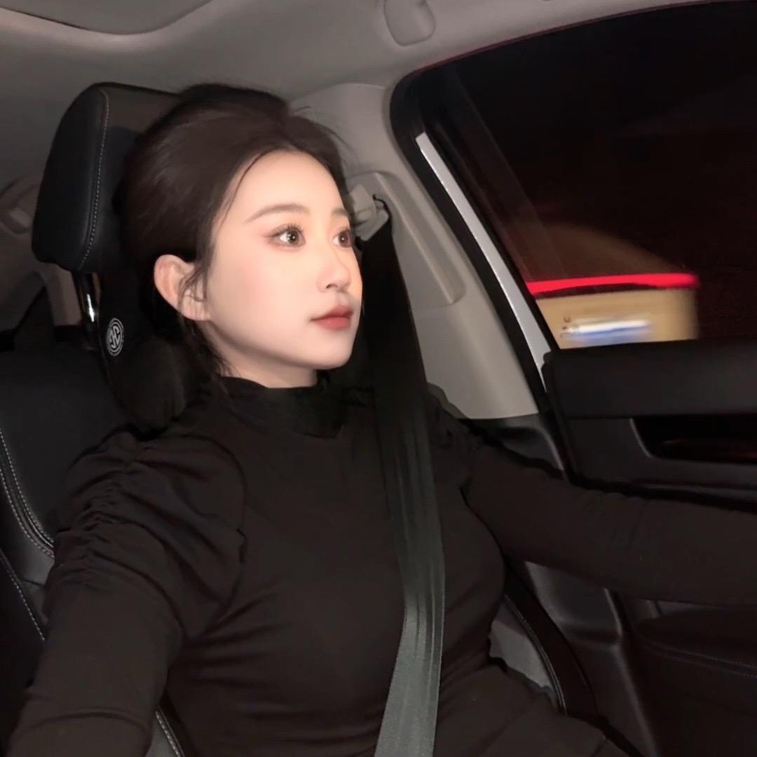 王毛毛