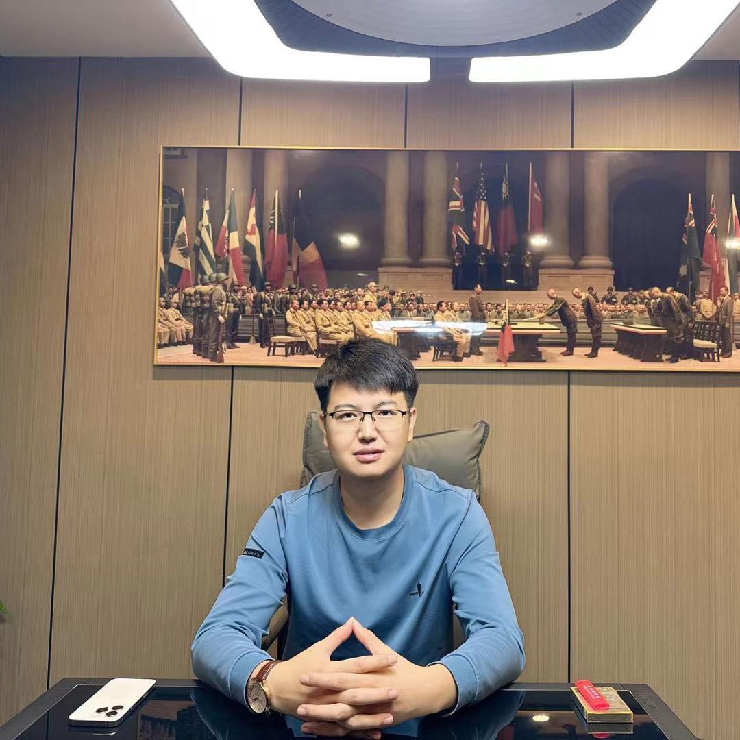 小马Mike
