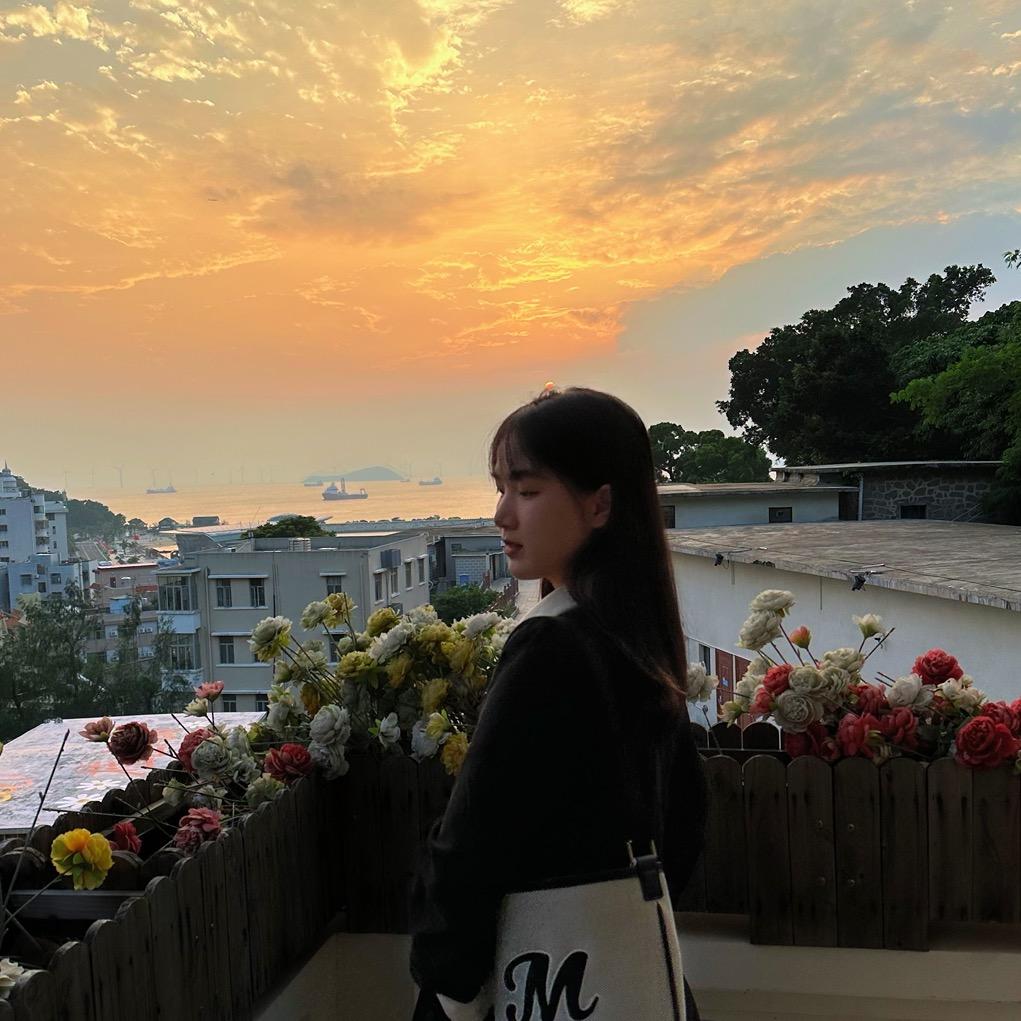 岁酱吖