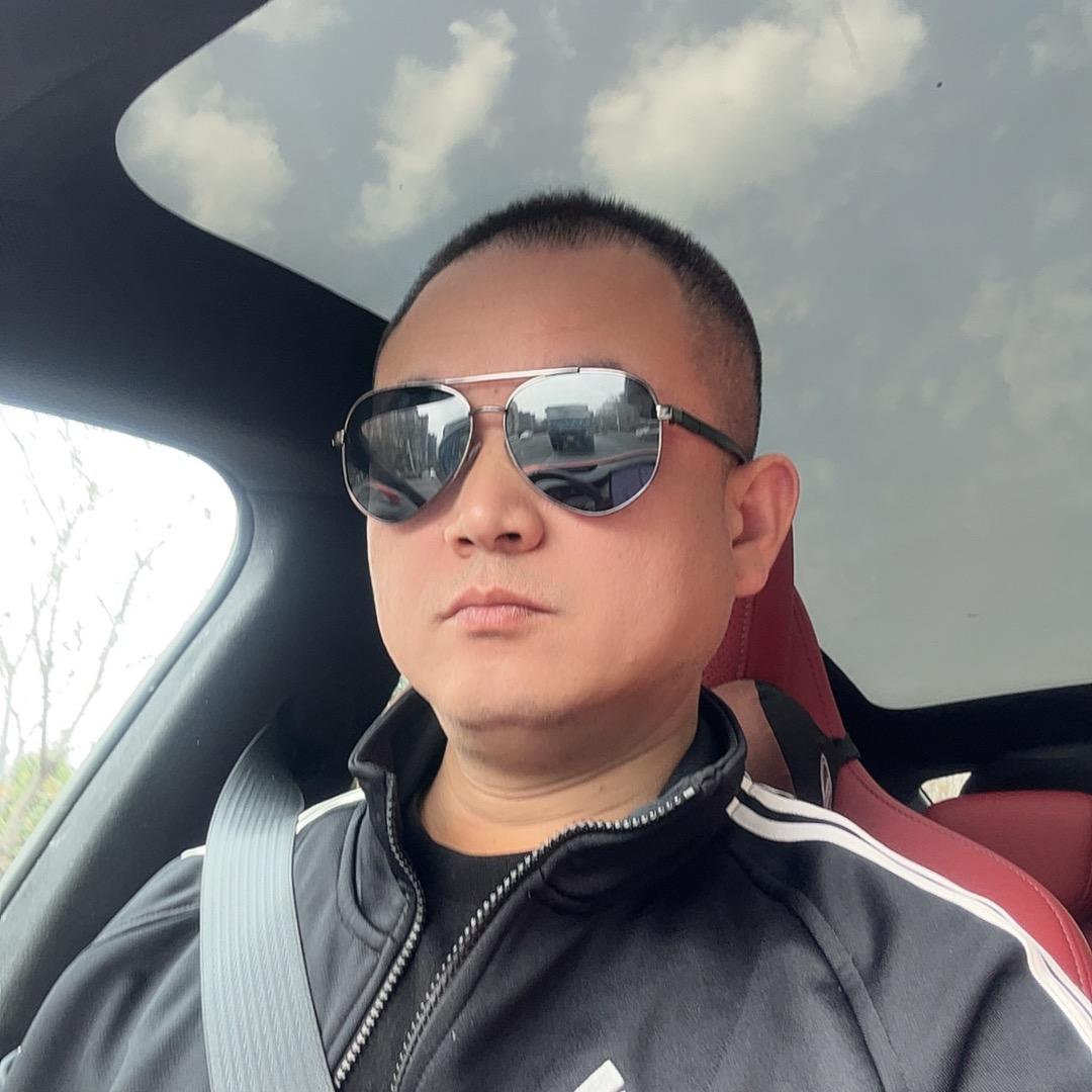 盛泰服装