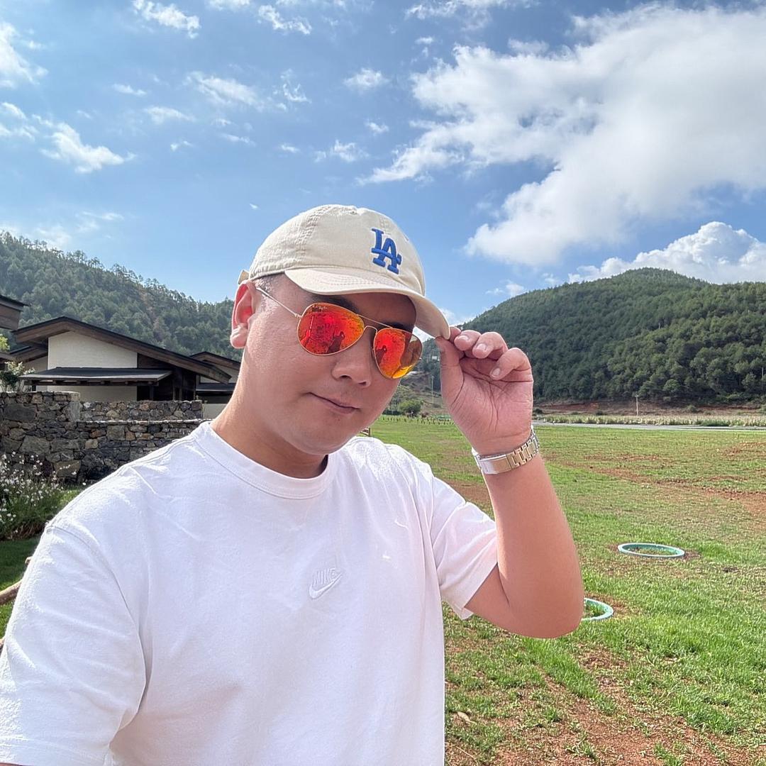 笛声与羊