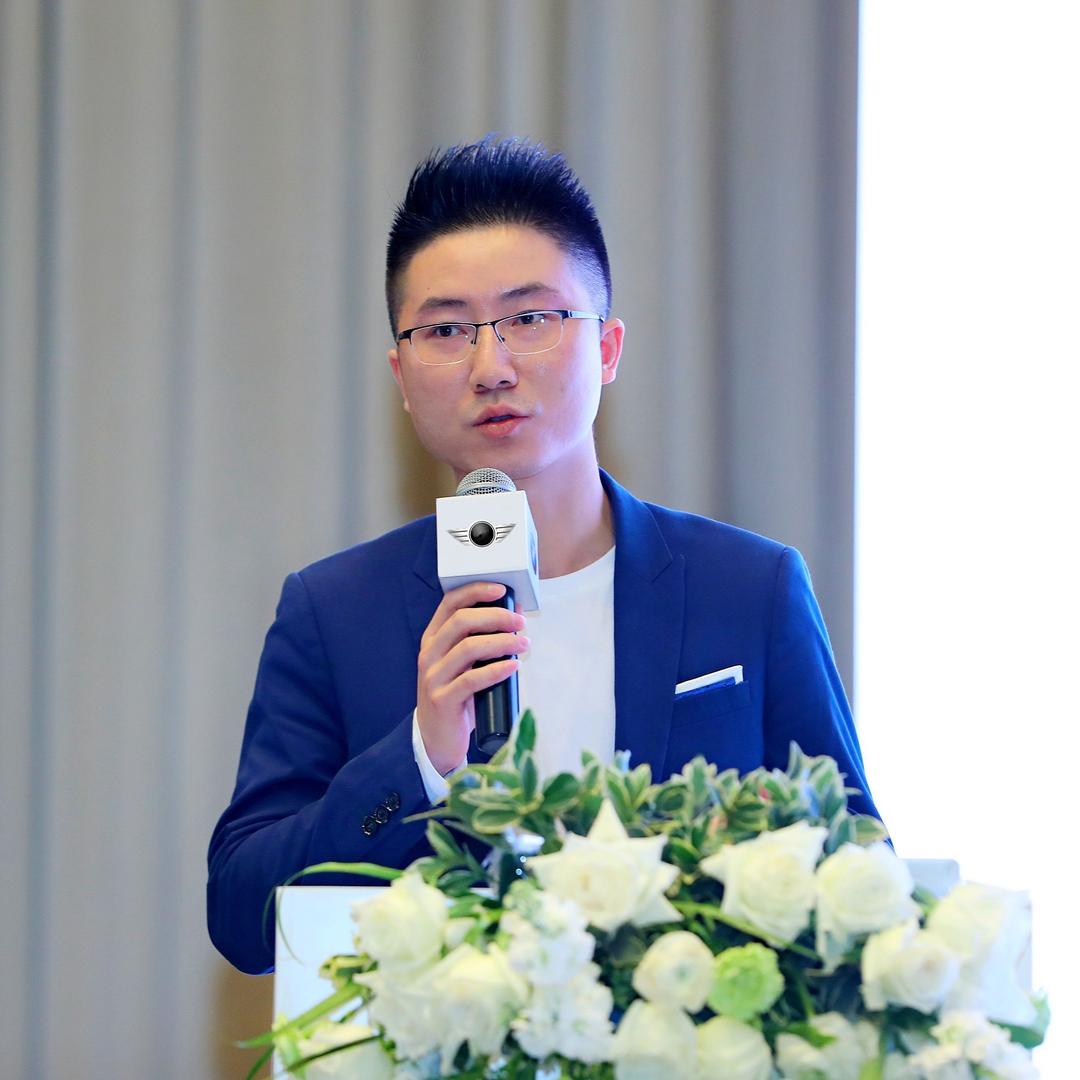 西老板迷你二手车