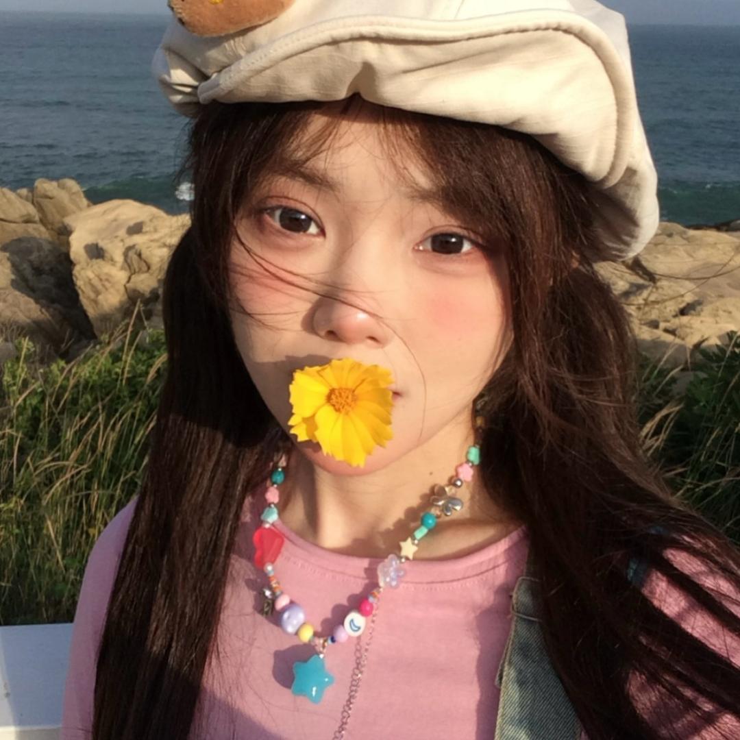 蔡蔡不是菜菜