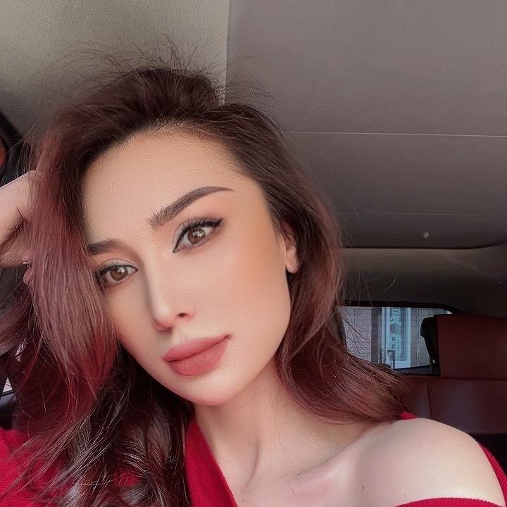 Felora Enwar 🔱