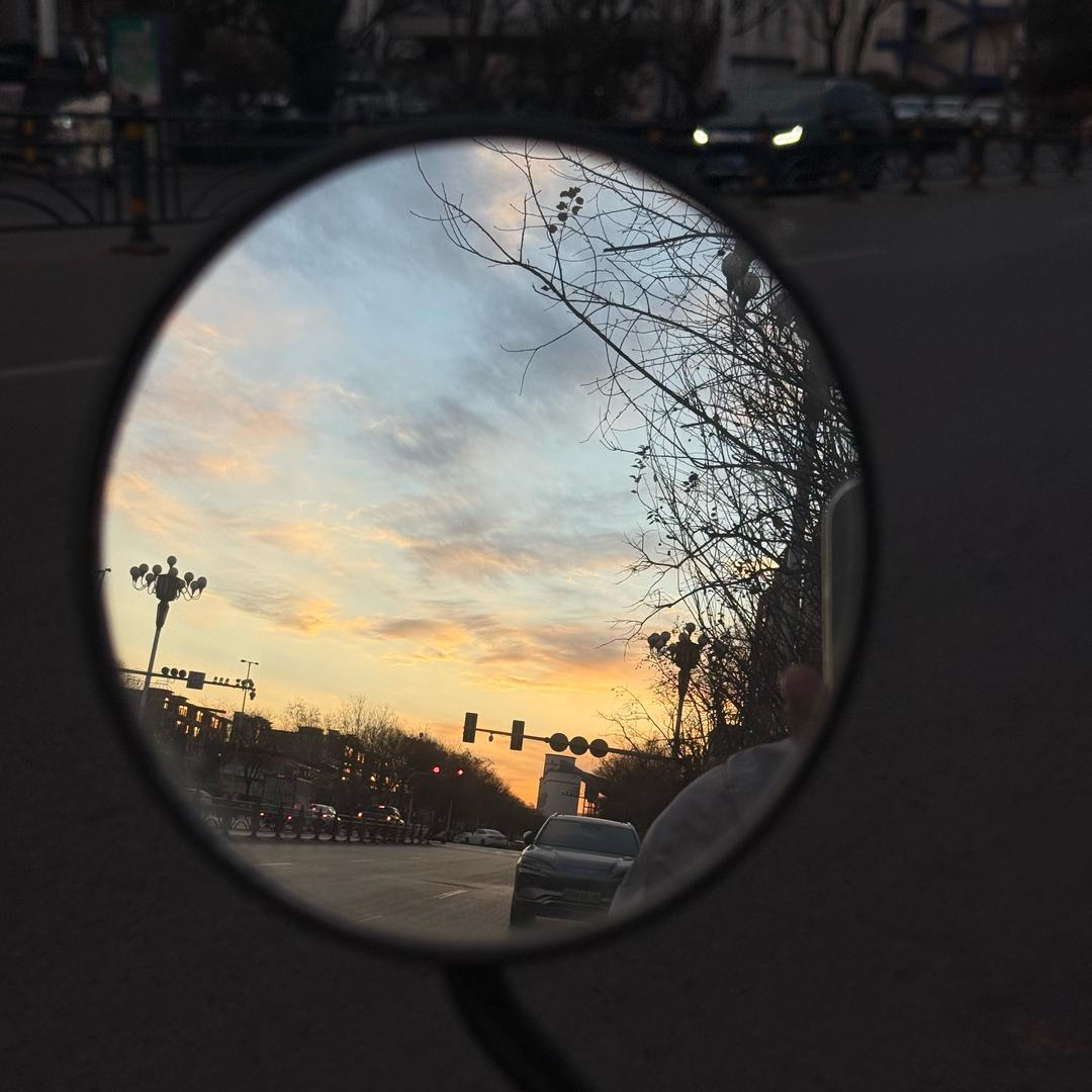 蓝巫师镰田大地