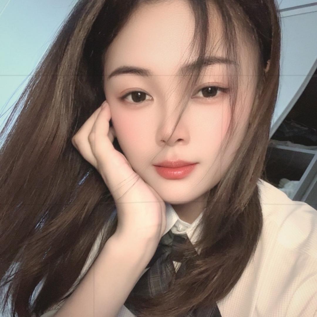 莫莫姑娘