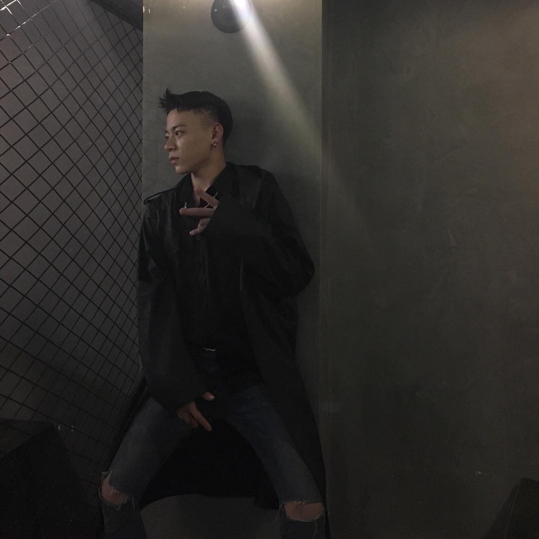 廖潇潇大王