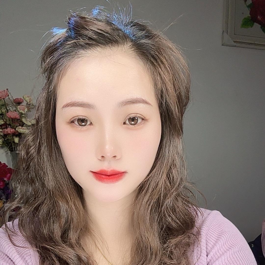 眼镜姐
