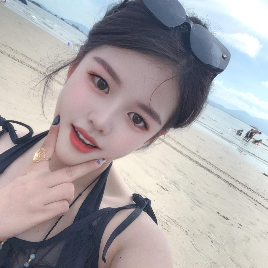 ☘️丽丽吖🎀