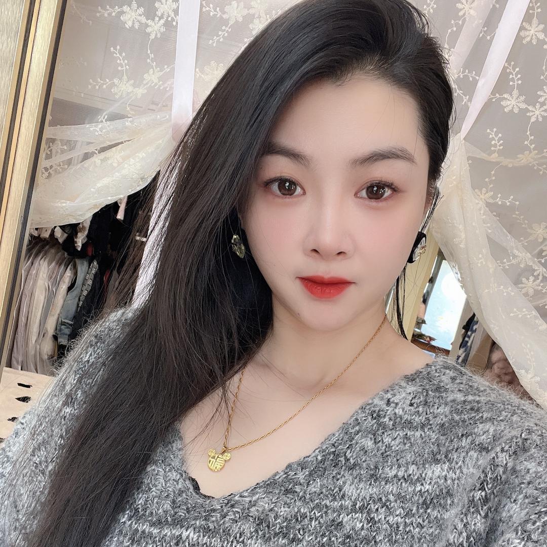 大贝贝咿😘