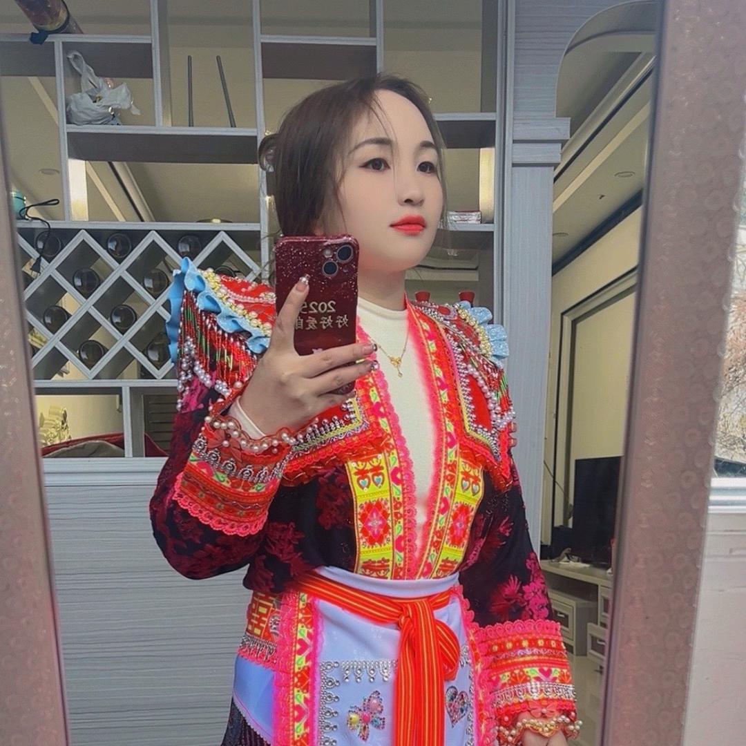 玲儿 🧚‍♀️