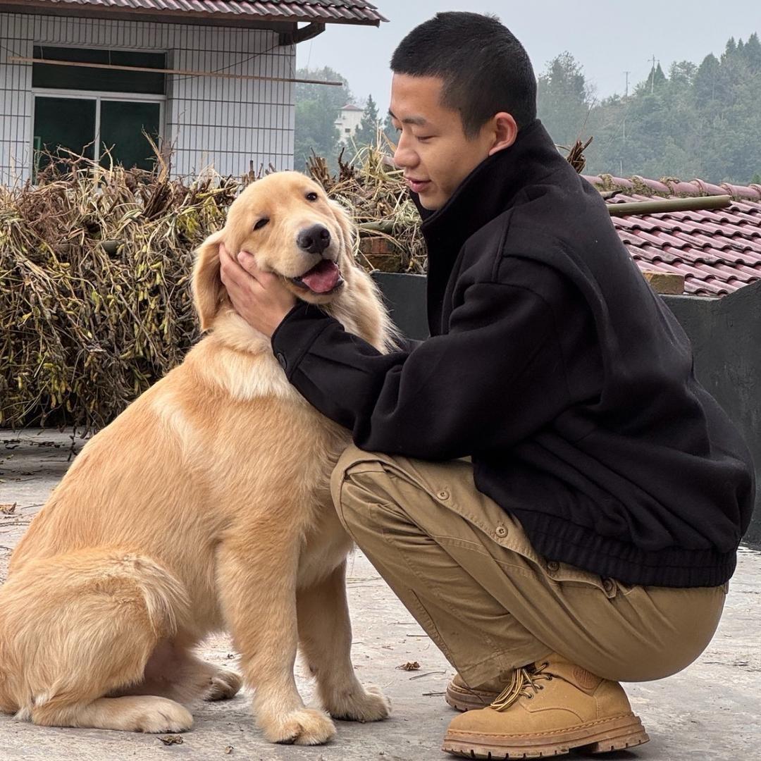 会训犬的老黄（重庆-成都）