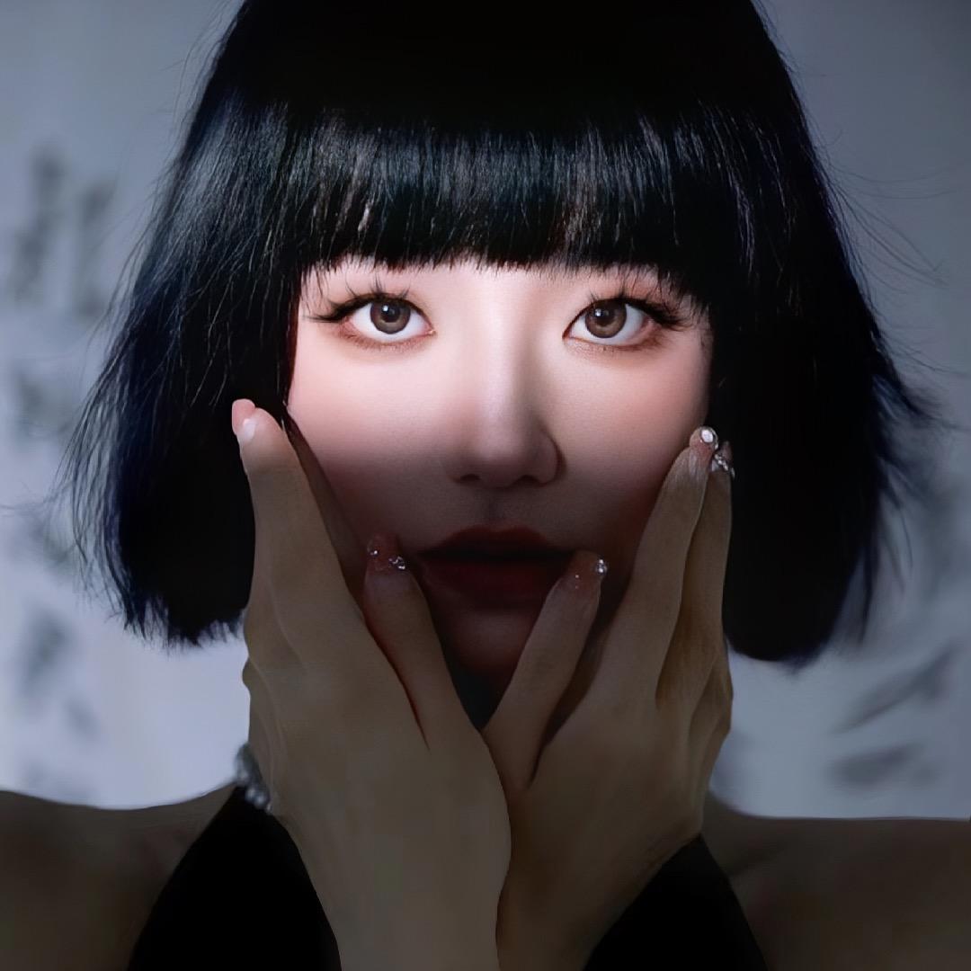 单眼皮的双子座