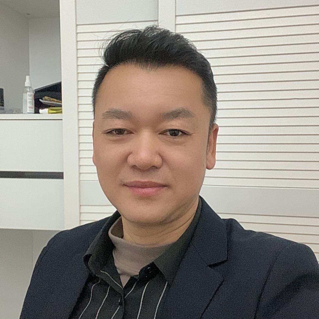 军哥在贵阳做谋