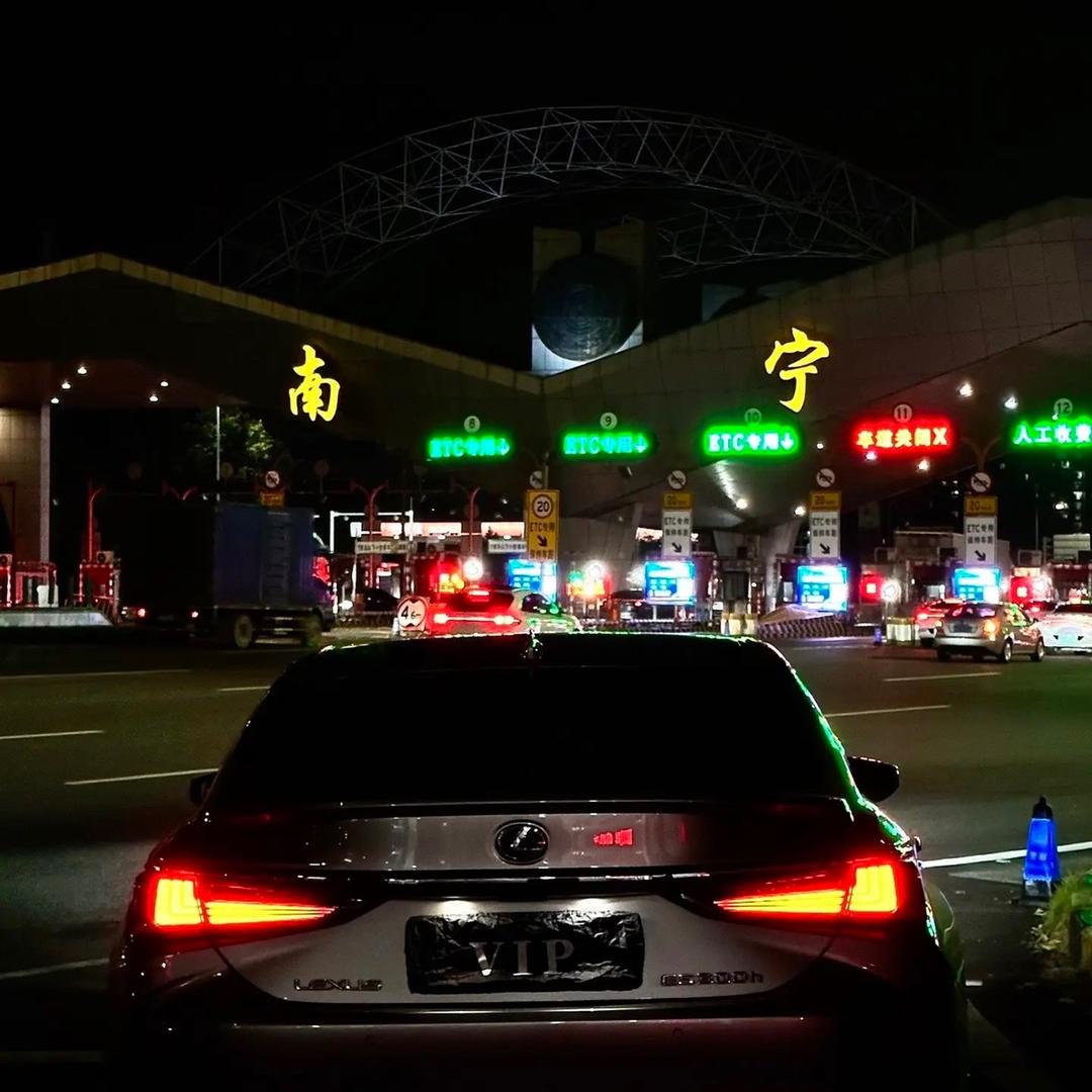 赵&