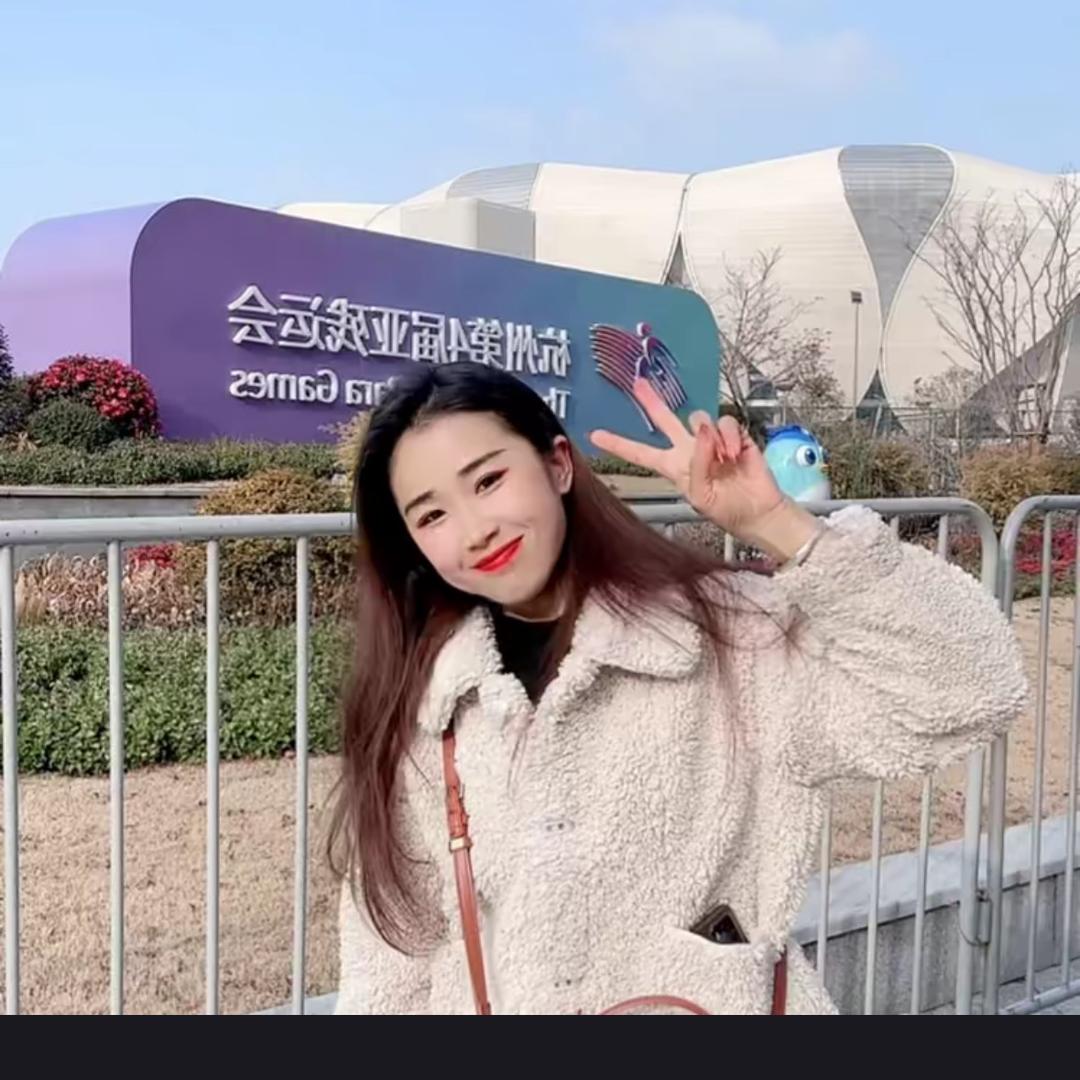 小城故事的小陈