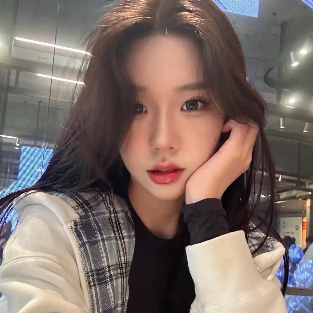 深情女生😘