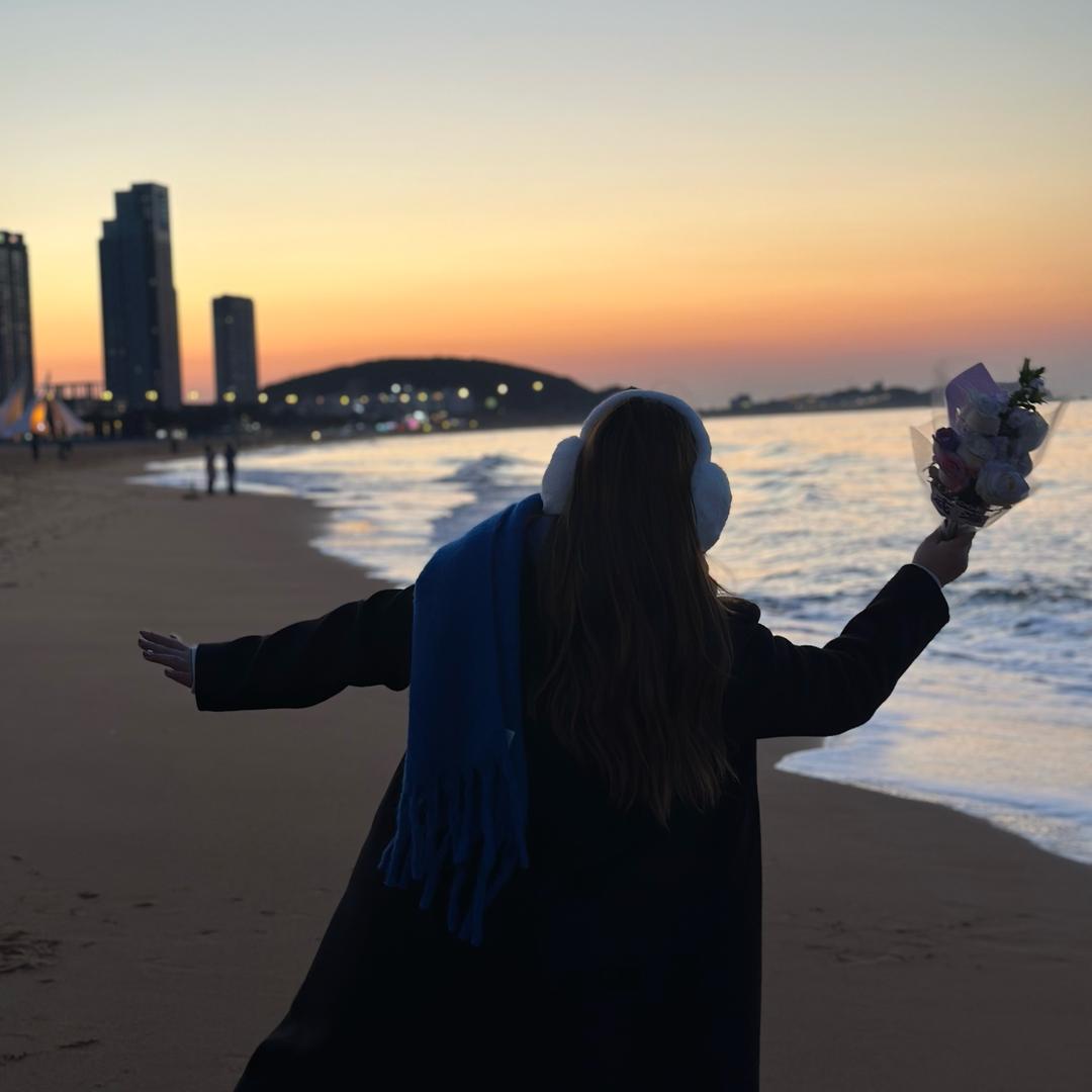 宇宙超级无敌可爱的女孩子