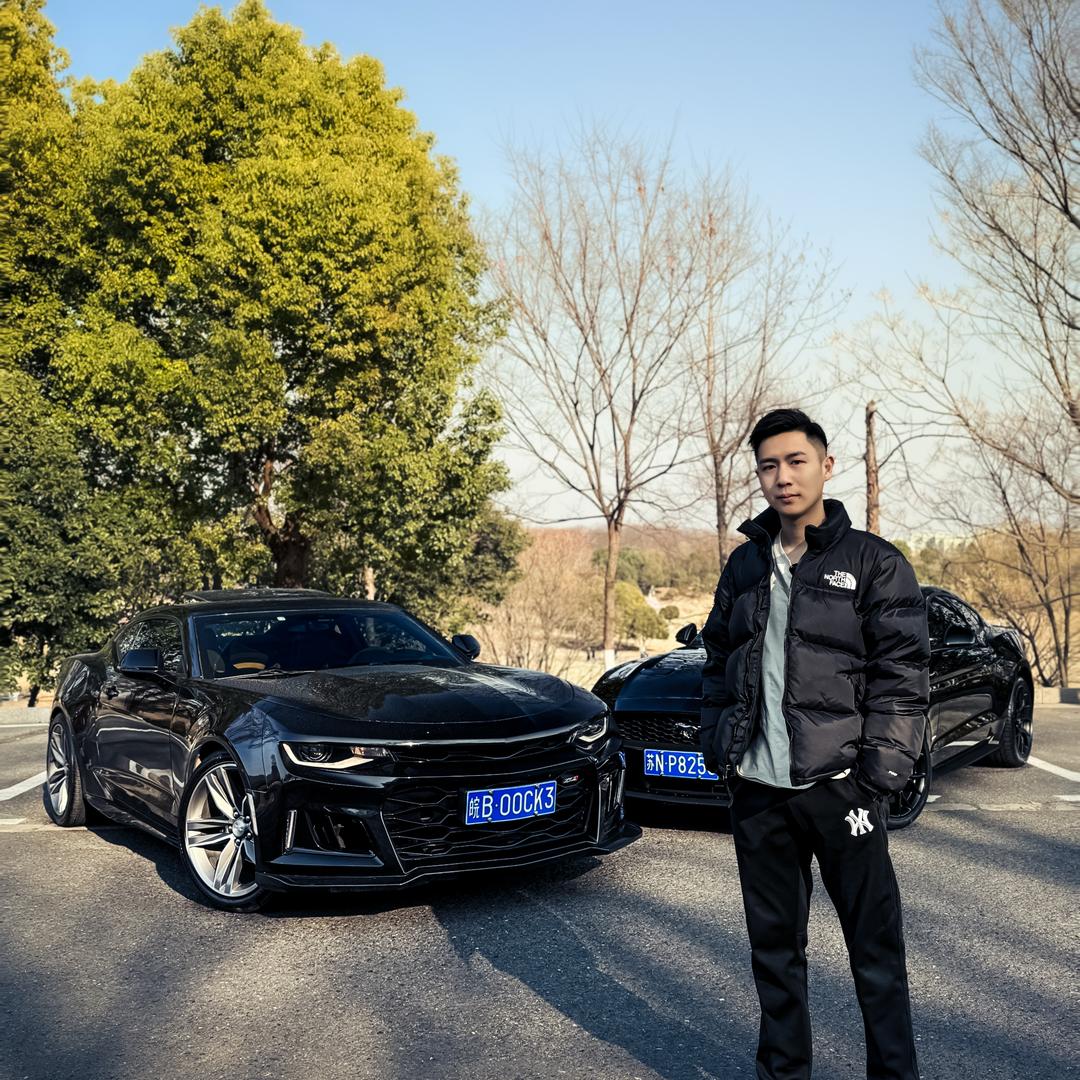 南京佰驹汇名车 (杰哥收野马）