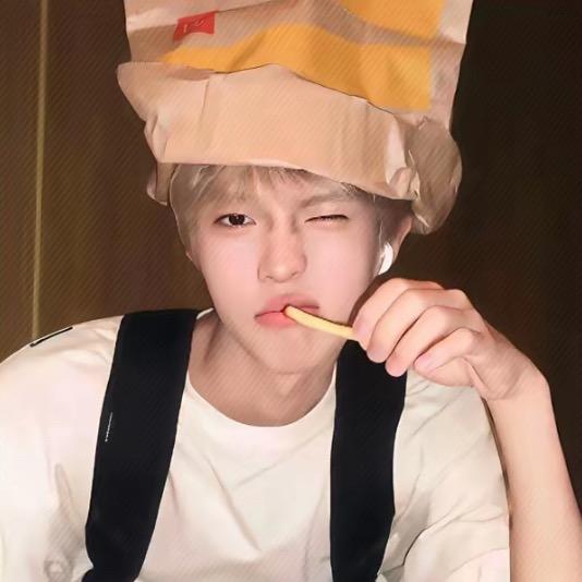 张脏包🍞