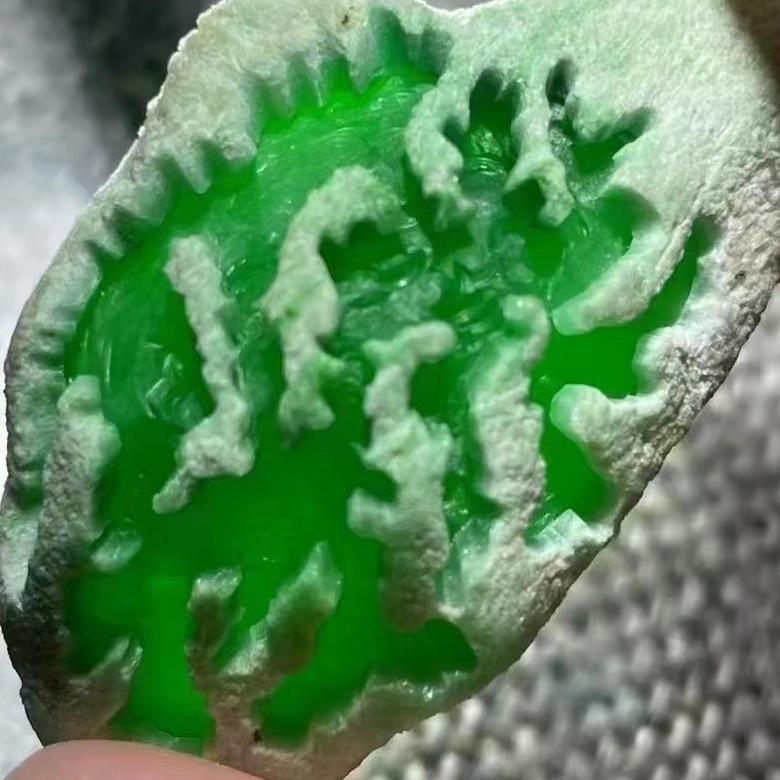 翡翠鉴定师啊东