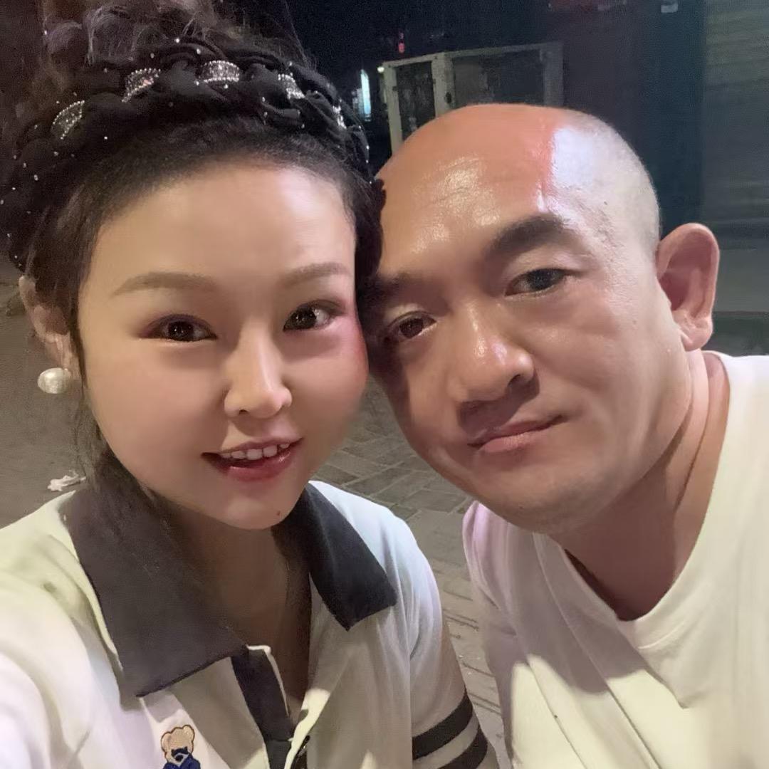 麦豆一家人