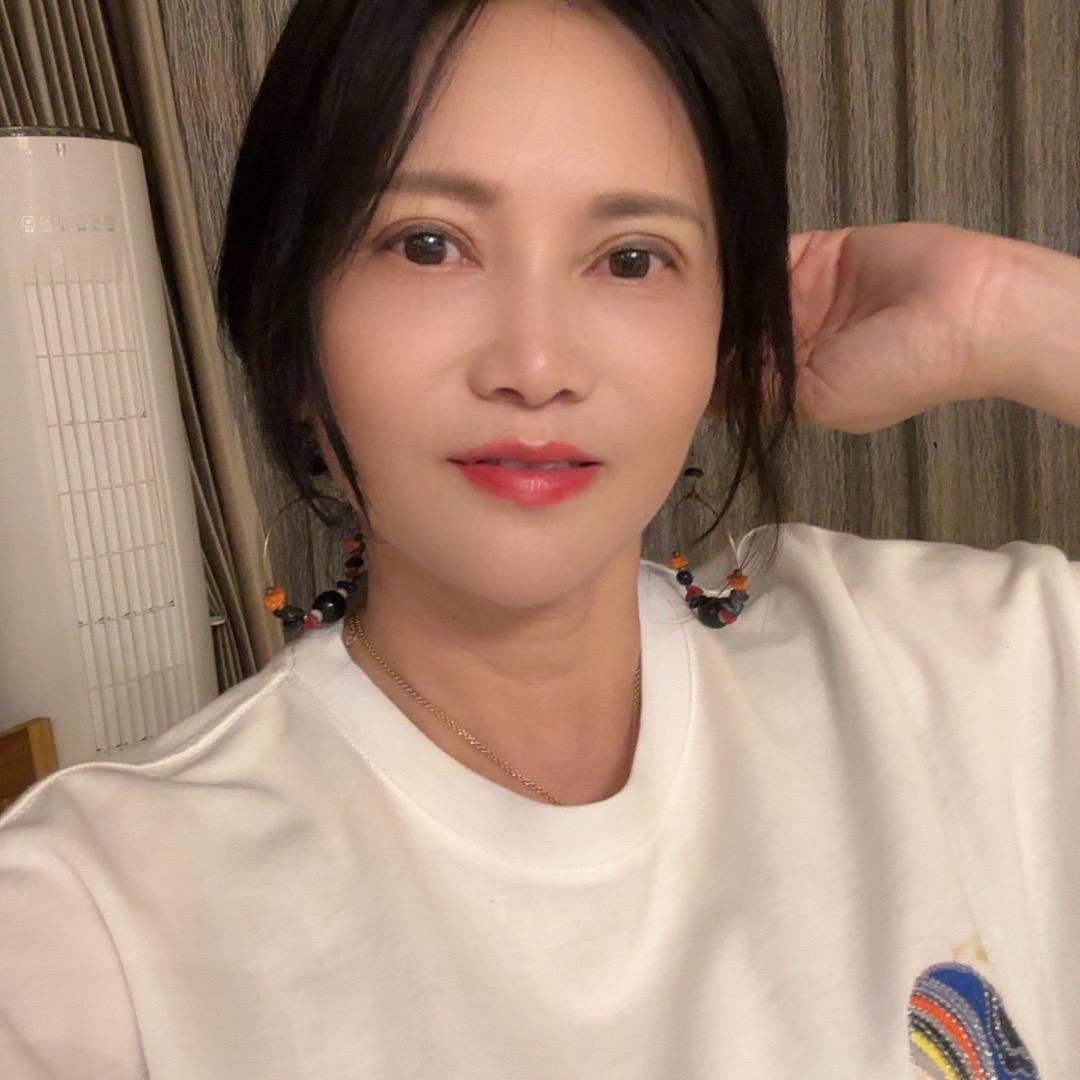 ᕙ(⇀‸↼‵‵)ᕗ打你哦