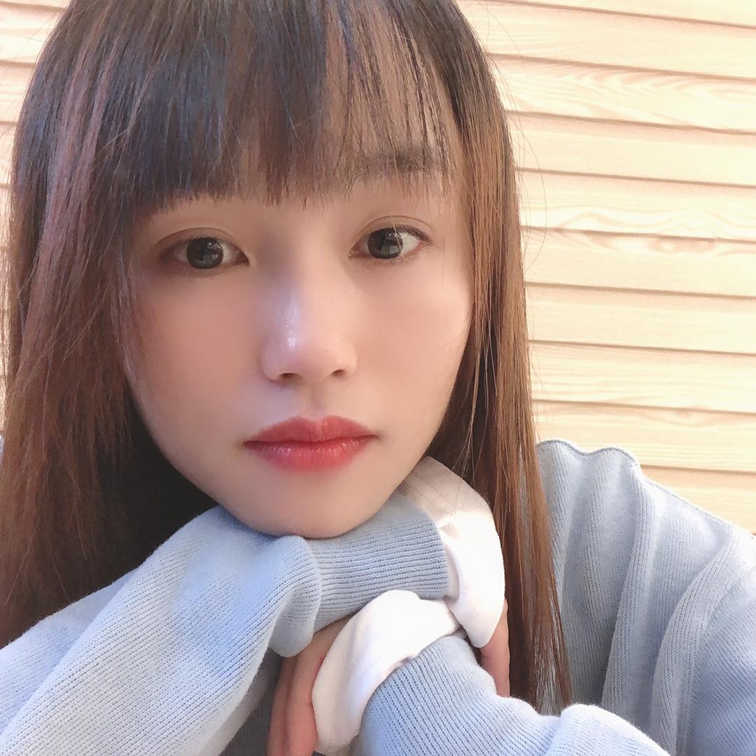 肆月
