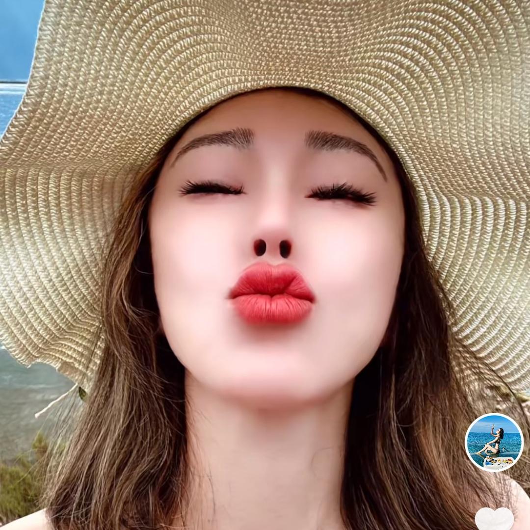 李靜熙（Carol Lee）