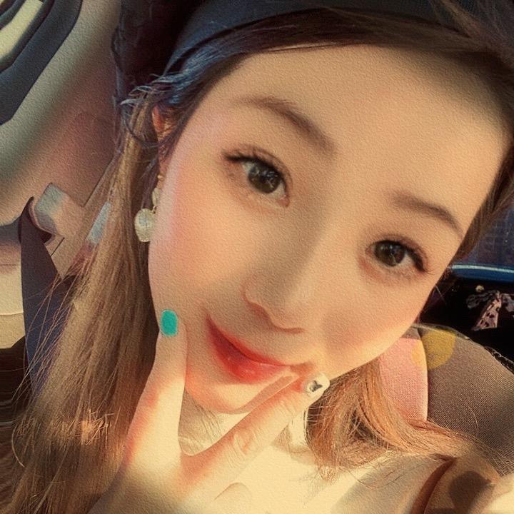 🧚‍♀️迷人的小妖精🧚‍♀️