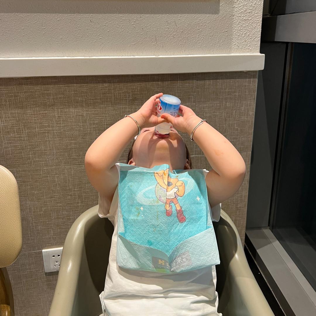 碰杯练习生