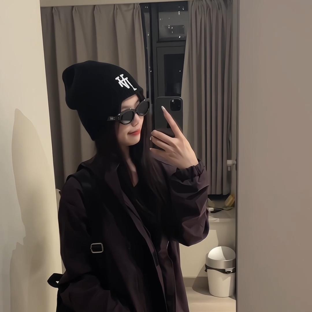 异星人户外衣馆