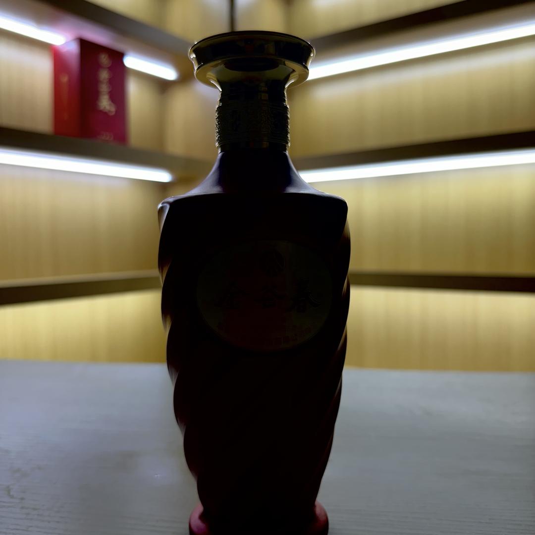 迈凯瑞酒类专营店