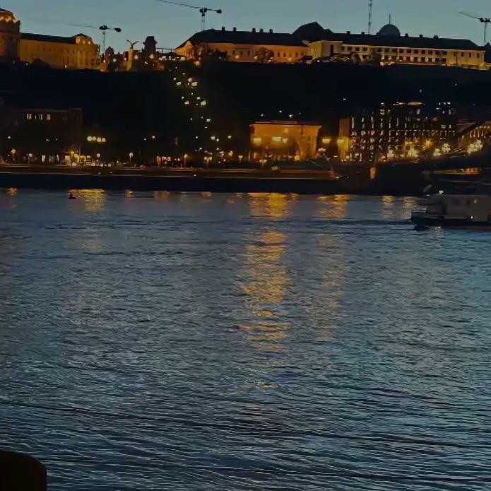 ㅤ  ㅤ           .