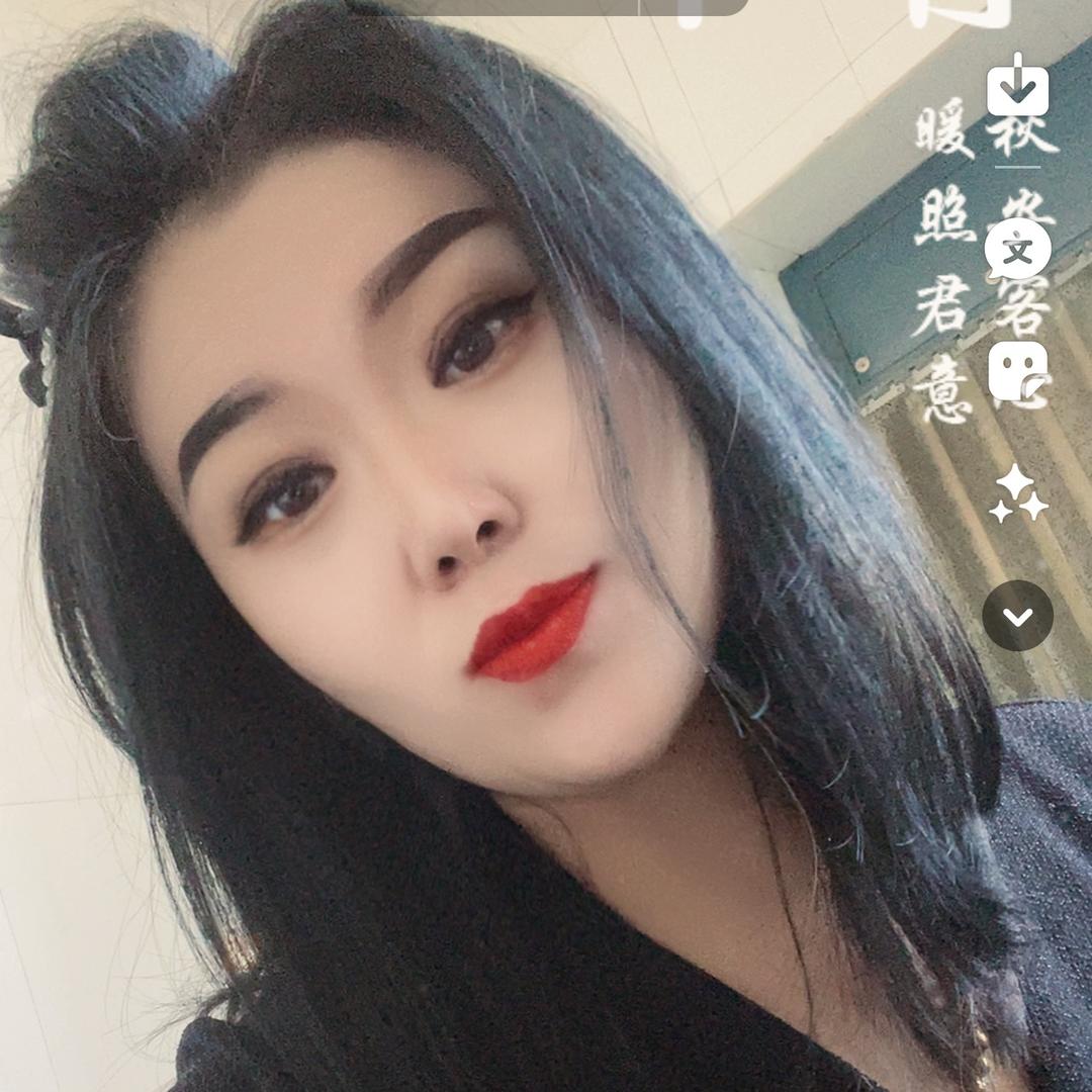 曹青