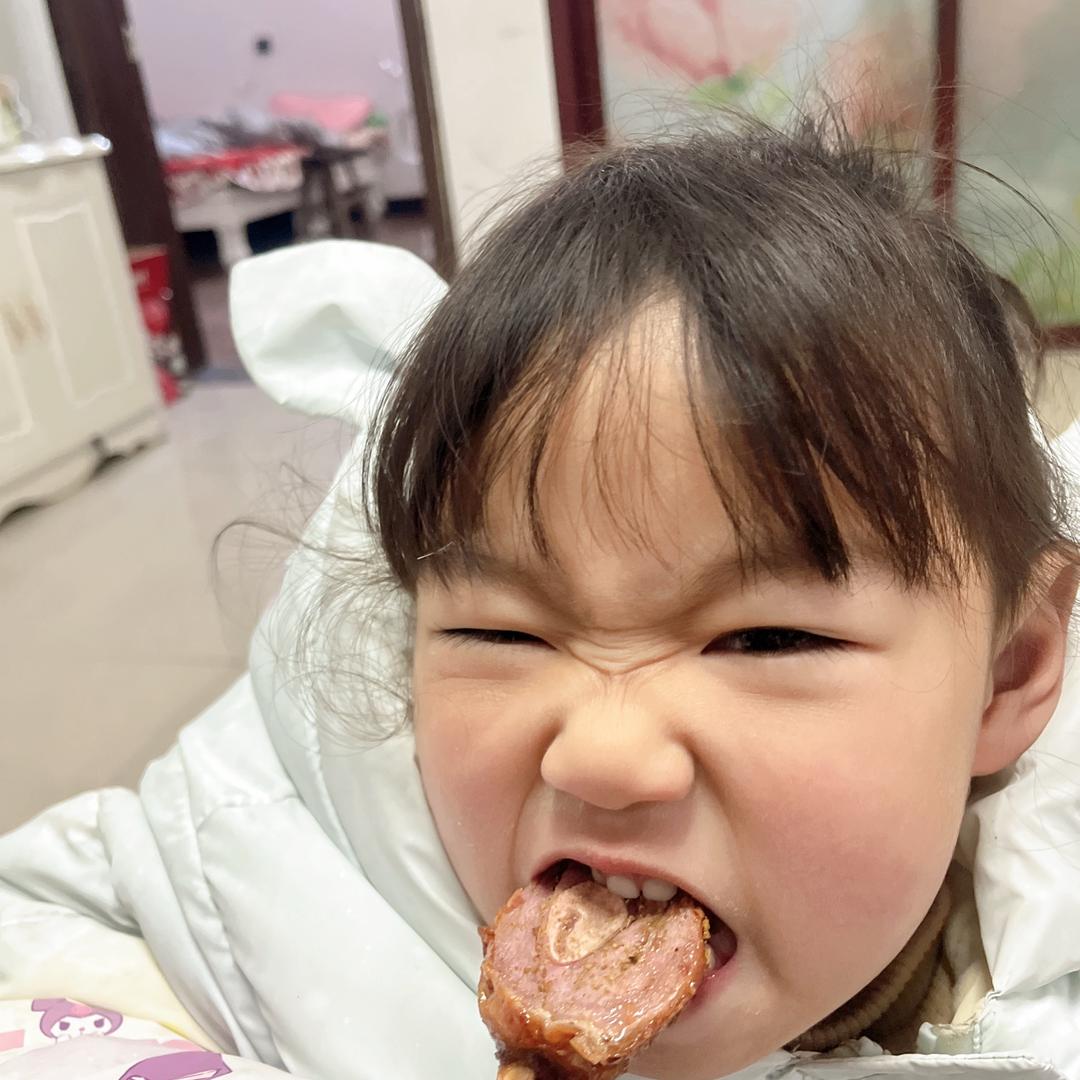 桥头爆烤鸭香香哒