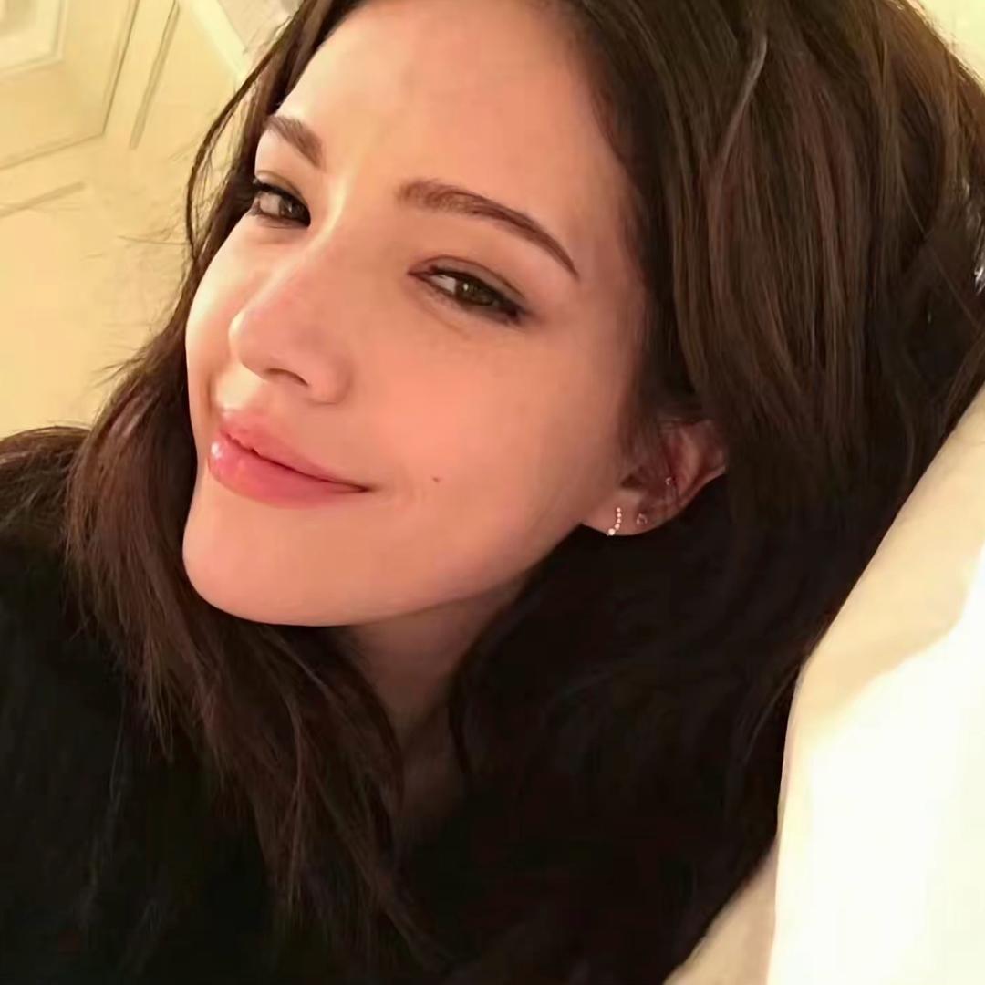 DeKyi.