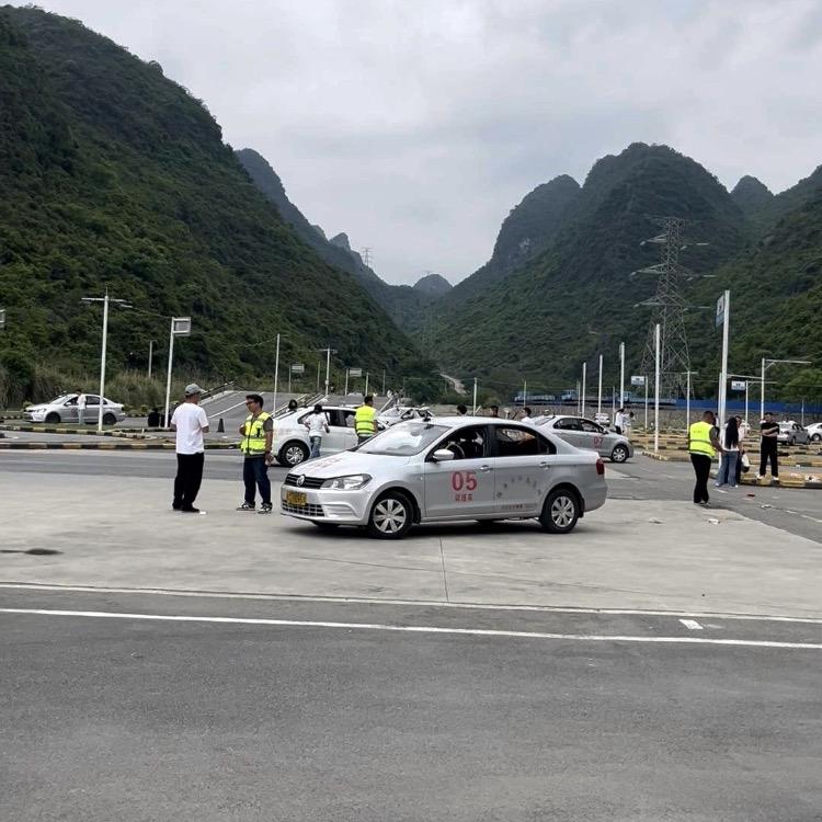 易绘大小车绿通咨询