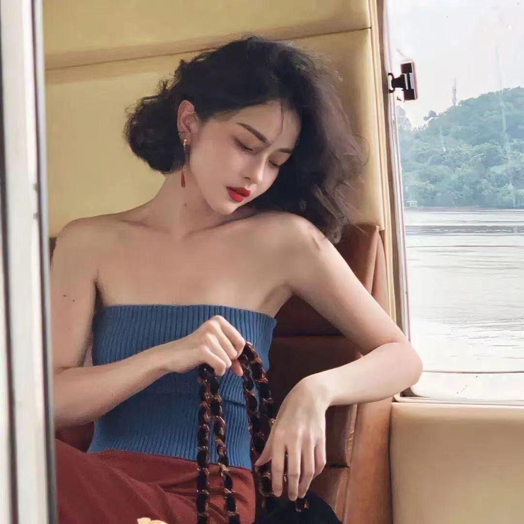 别吵我睡覺.