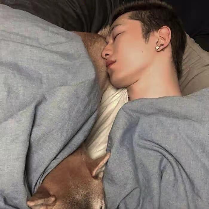 热狗小哥