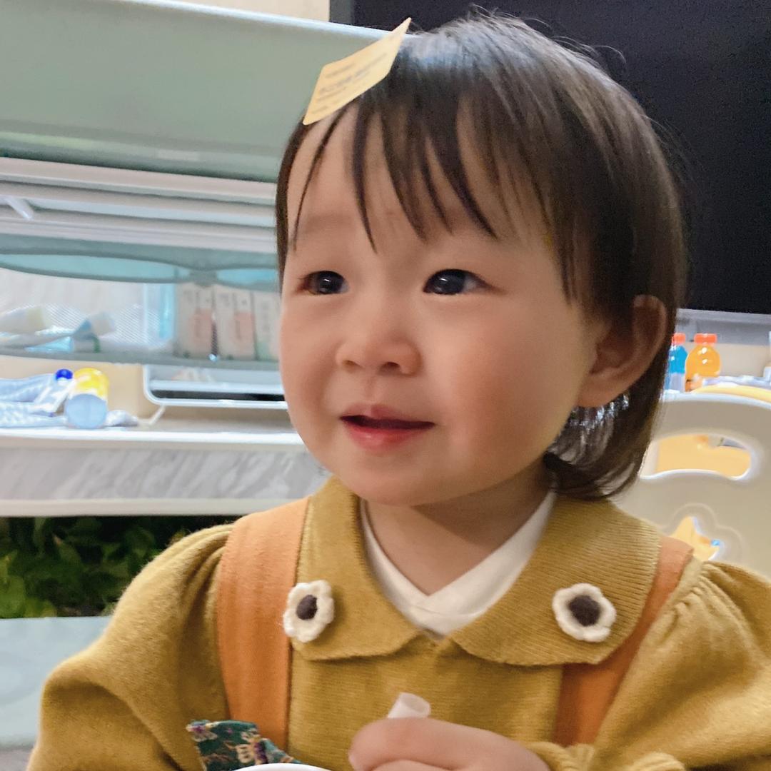 闲不下来的荀啊啊