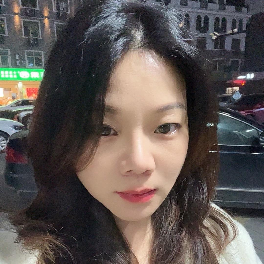 英子Judy