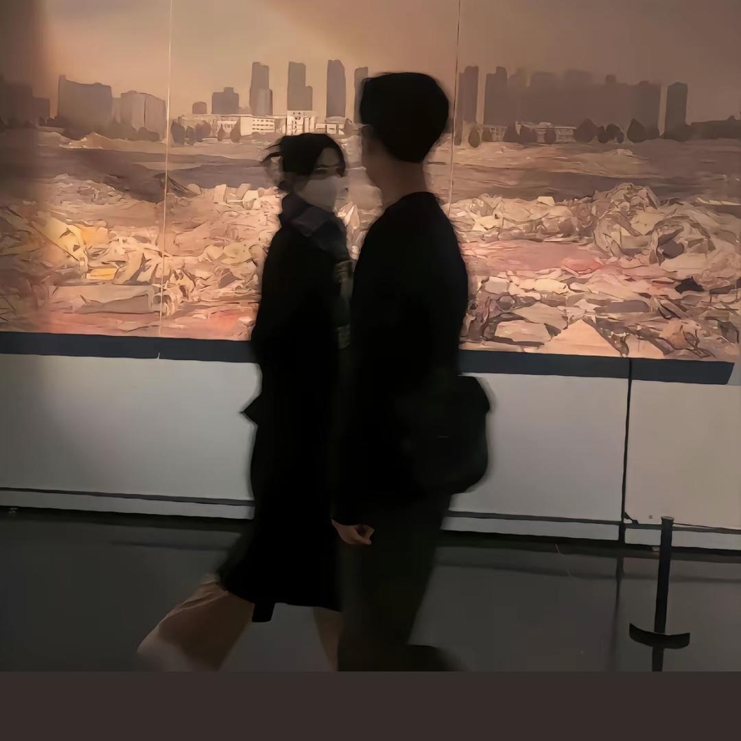 @        04