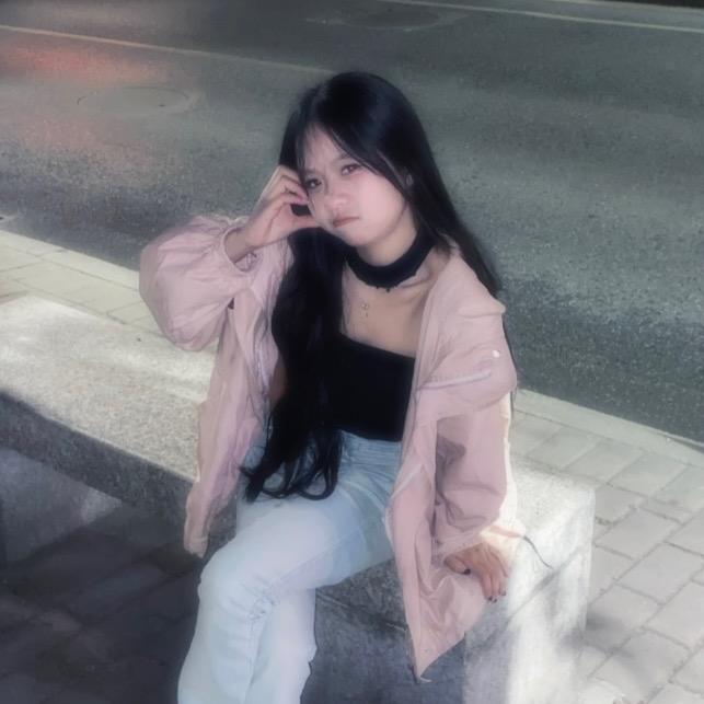 小熊很开心🐻